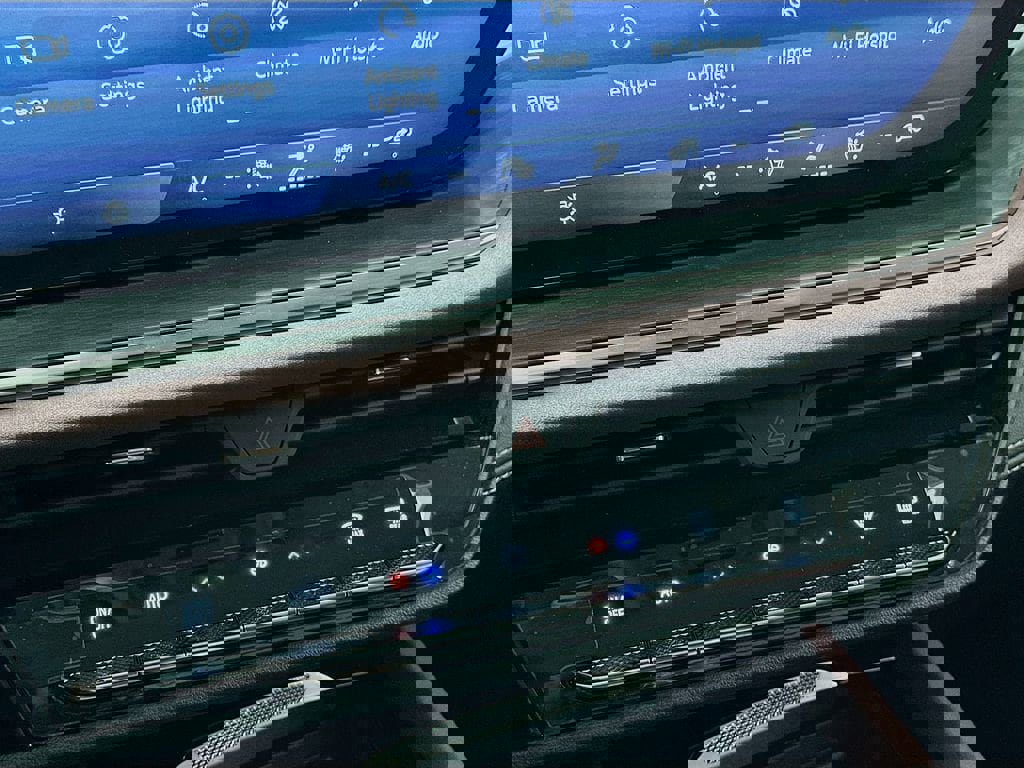 New 2026 Buick Envision Sport Touring image 18