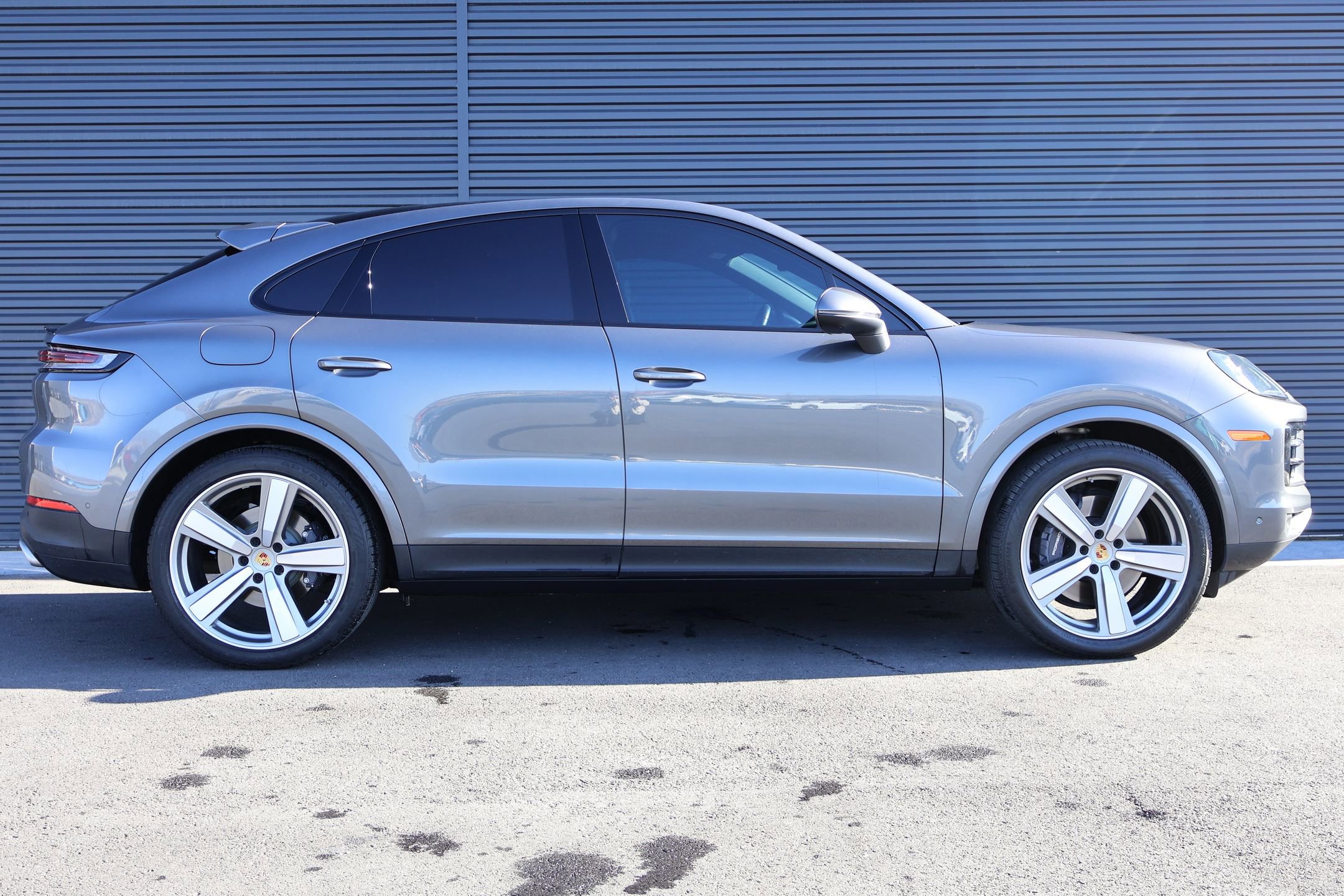 Certified 2024 Porsche Cayenne image 9