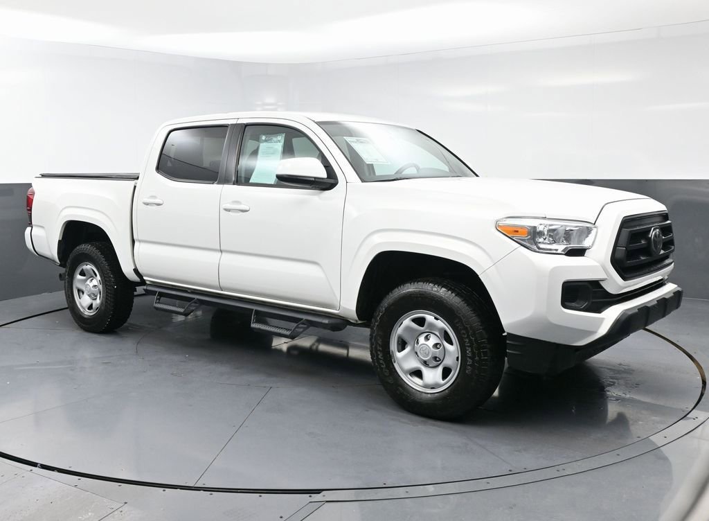Used 2022 Toyota Tacoma SR w/ SR Convenience Package image 3