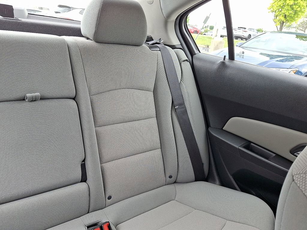 Used 2014 Chevrolet Cruze LT FWD image 20