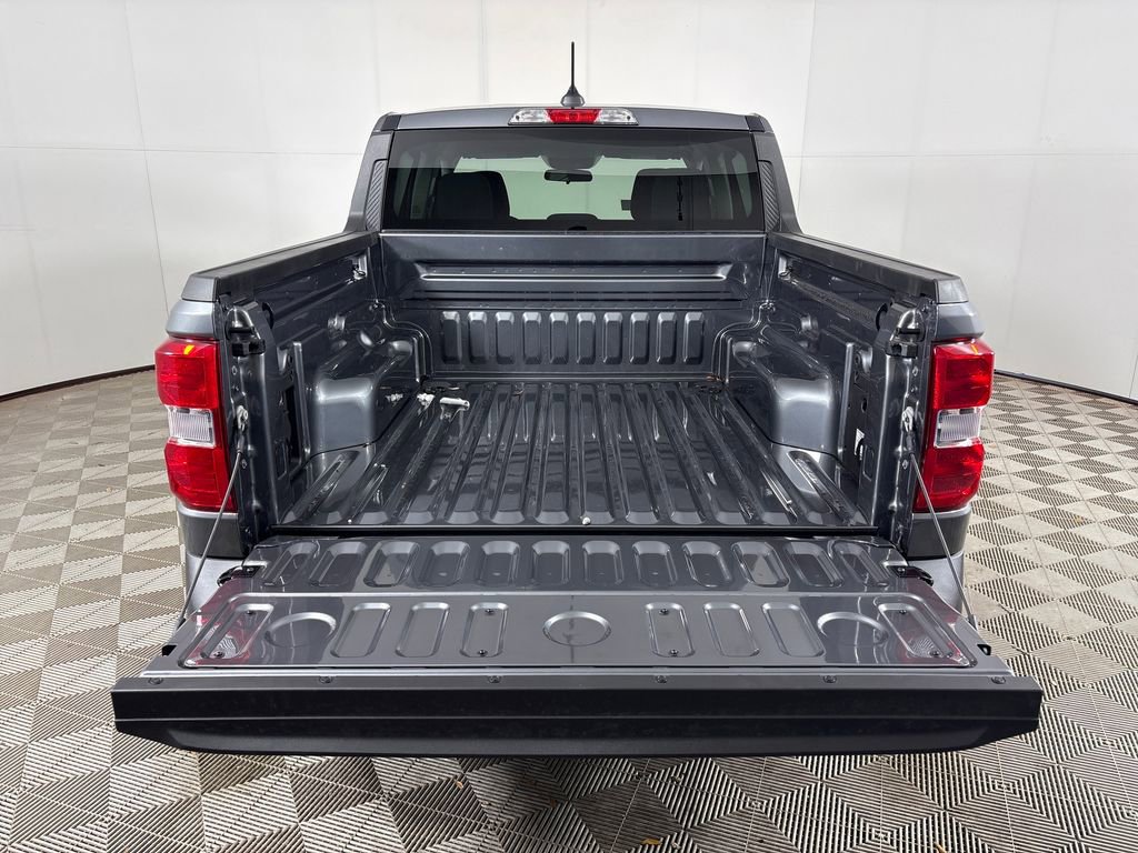 New 2026 Ford Maverick XLT w/ XLT Luxury Package FWD image 24