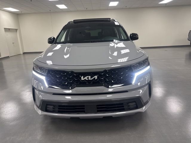 Used 2022 Kia Sorento SX image 2