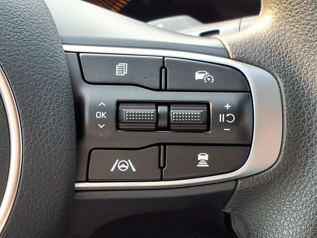 Used 2025 Kia K5 LXS FWD image 28