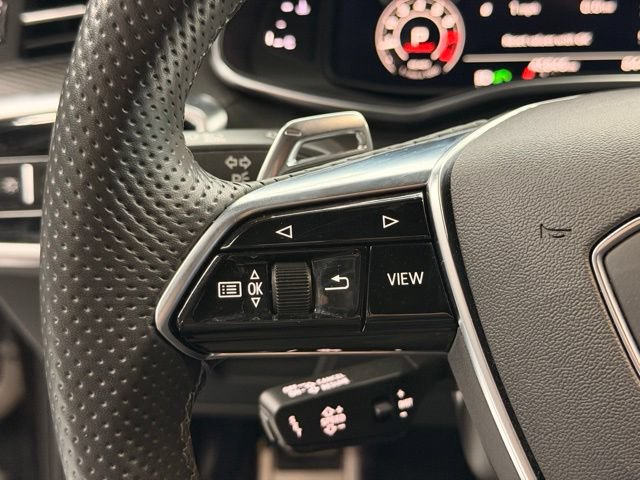 Used 2022 Audi RS 6 AWD/4WD image 18