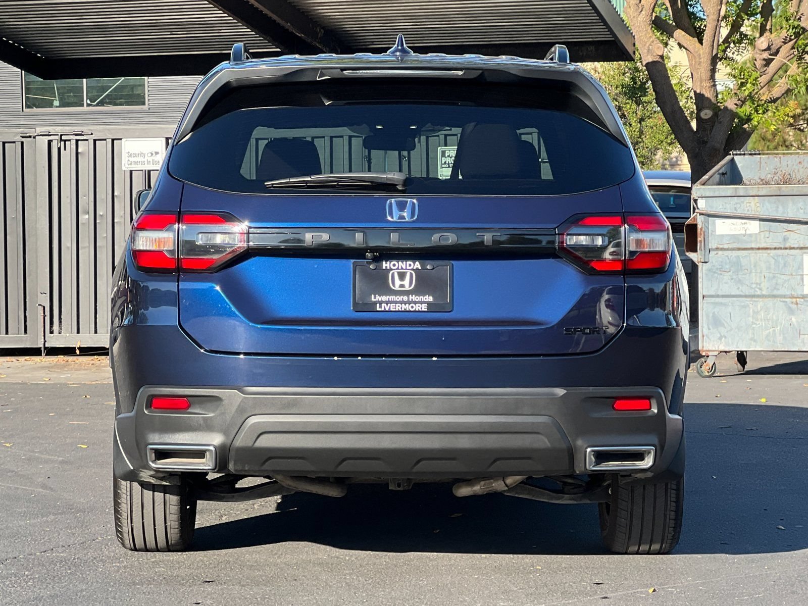 Certified 2025 Honda Pilot Sport image 5