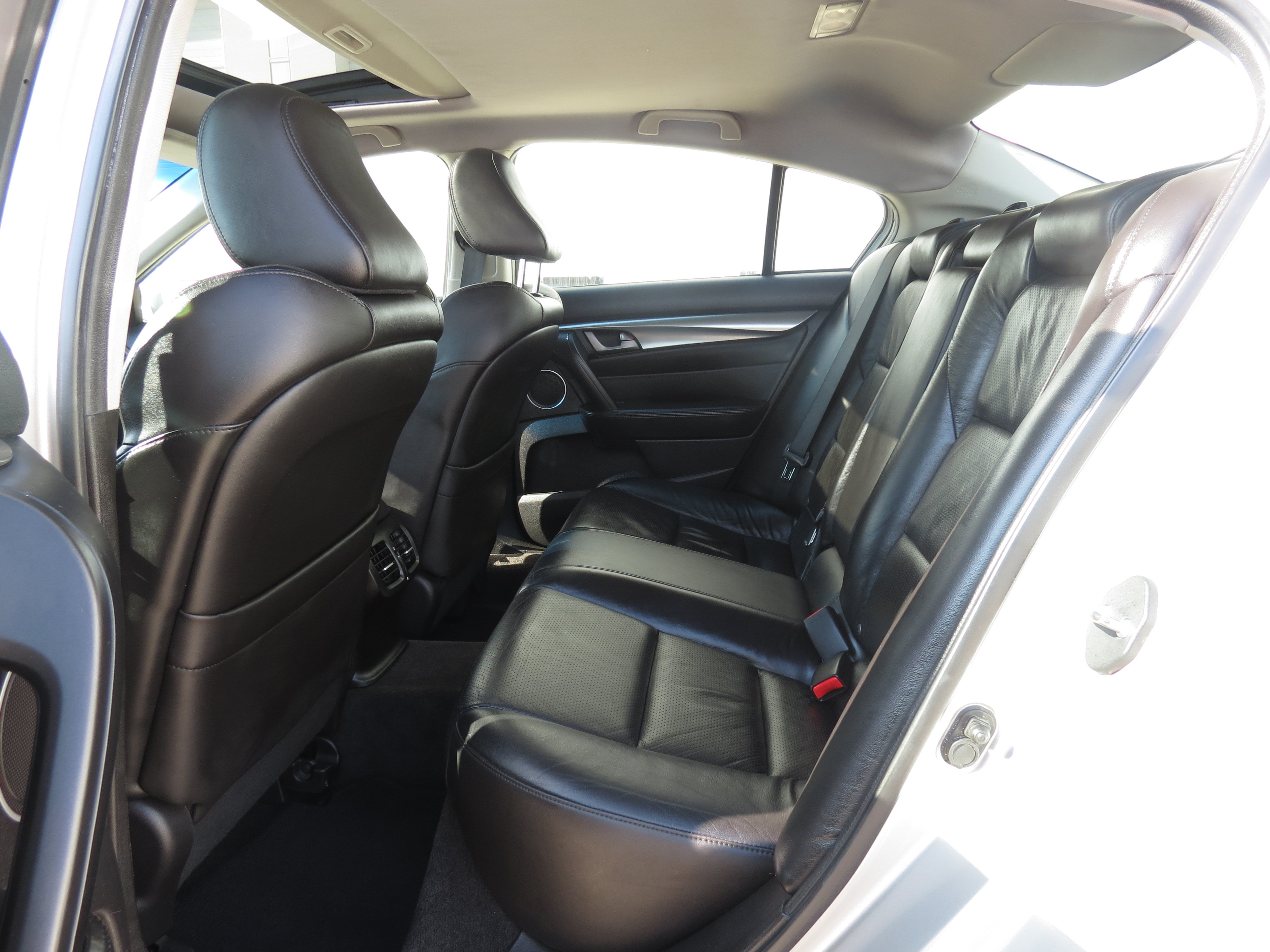 Used 2011 Acura TL w/ Technology Package FWD image 28