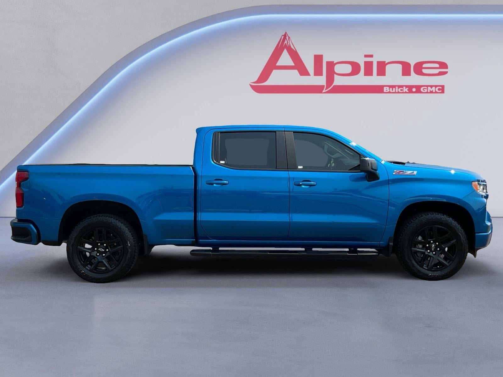 Used 2024 Chevrolet Silverado 1500 RST AWD/4WD image 6