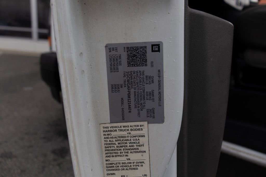 Used 2021 Chevrolet Express 2500 w/ Driver Convenience Package image 35