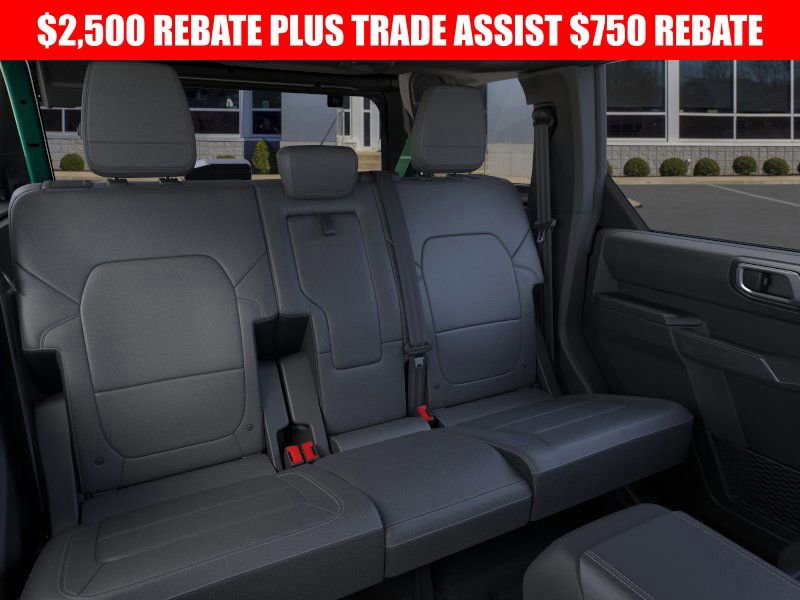 New 2025 Ford Bronco Outer Banks w/ Sasquatch Package image 11