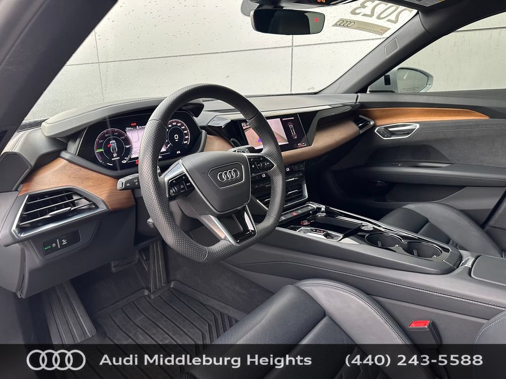 Certified 2023 Audi e-tron GT Premium Plus AWD/4WD image 11