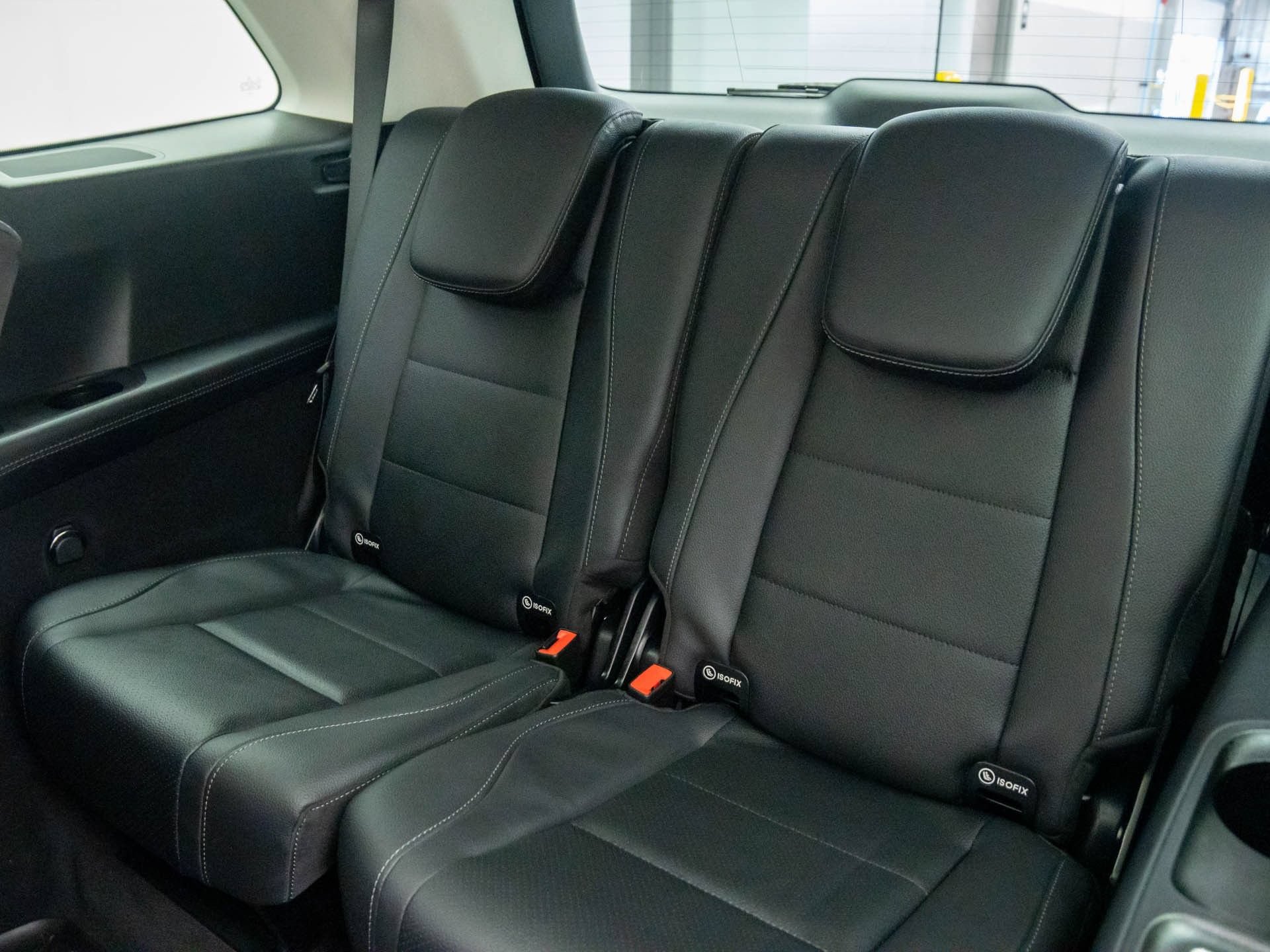 New 2026 Mercedes-Benz GLS 450 4MATIC image 17