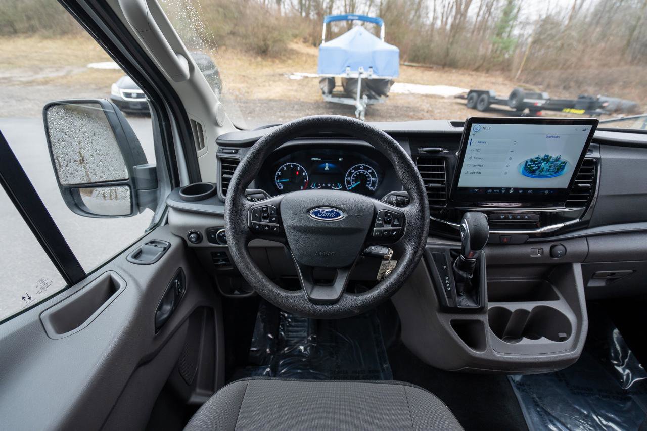 Used 2024 Ford Transit 350 XLT image 15