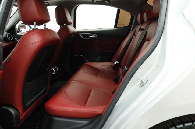 Used 2021 Alfa Romeo Giulia Ti RWD image 28