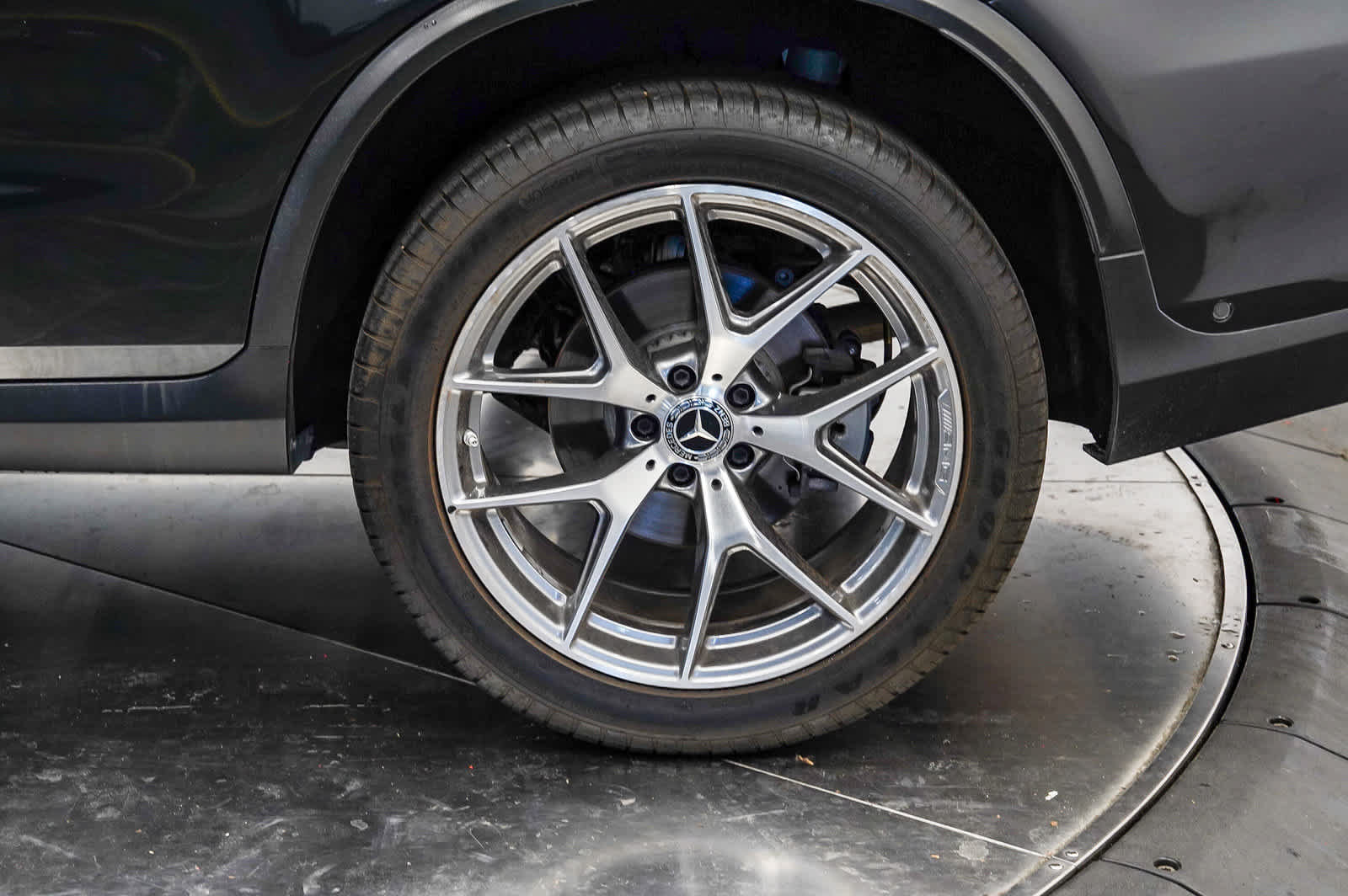 Used 2022 Mercedes-Benz GLC 300 4MATIC image 10