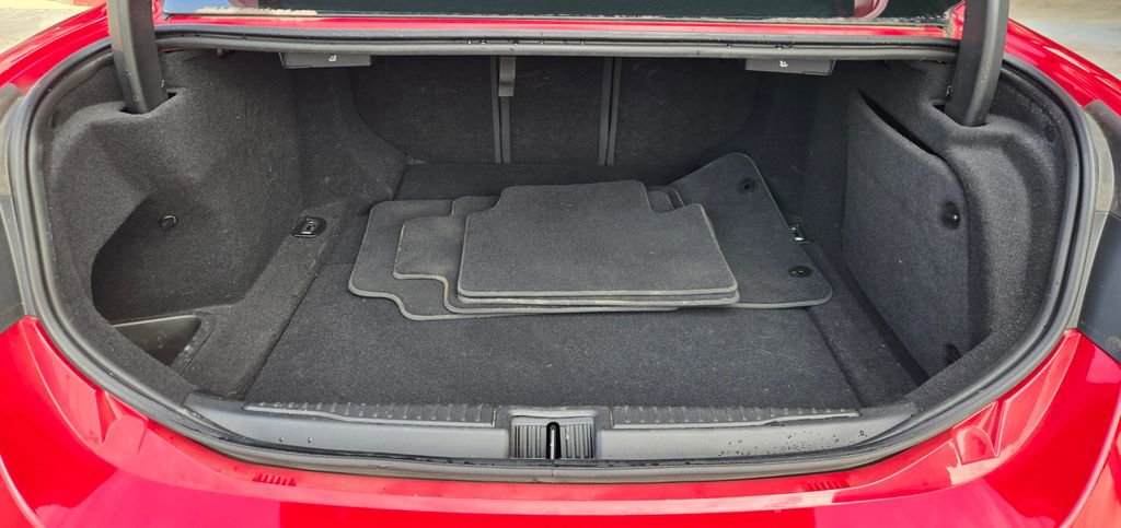 Used 2022 Alfa Romeo Giulia Ti image 21