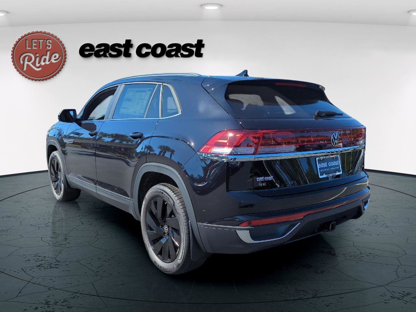 New 2026 Volkswagen Atlas Cross Sport SE image 7