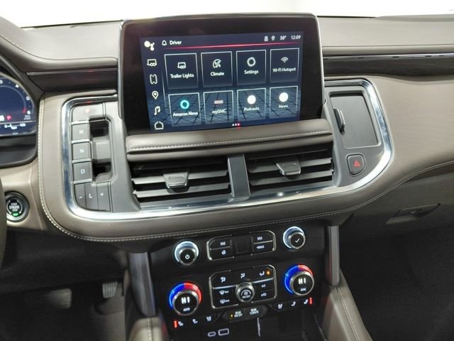 Certified 2024 GMC Yukon XL SLT AWD/4WD image 32