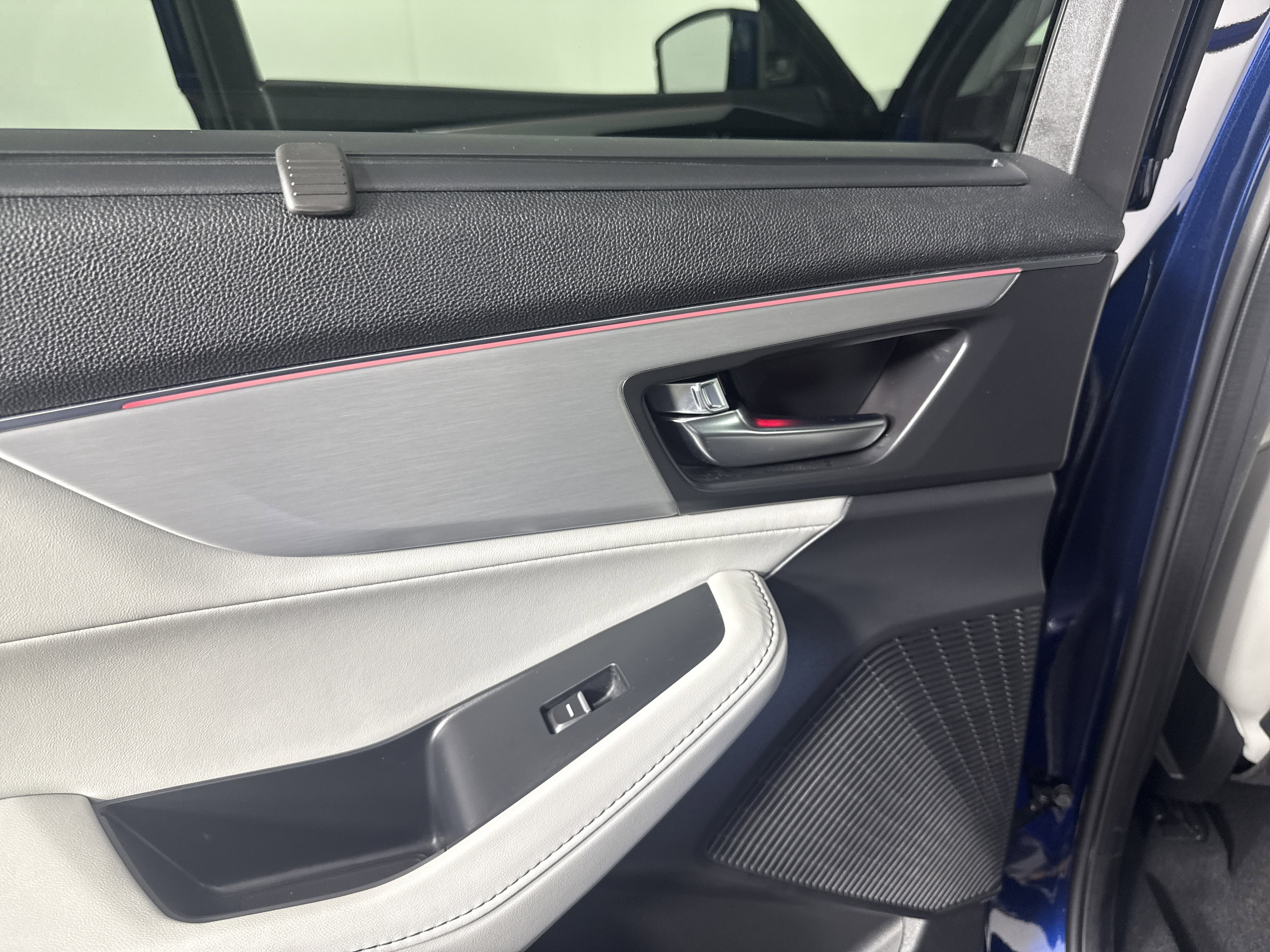 Used 2023 Acura MDX FWD w/ Technology Package image 19