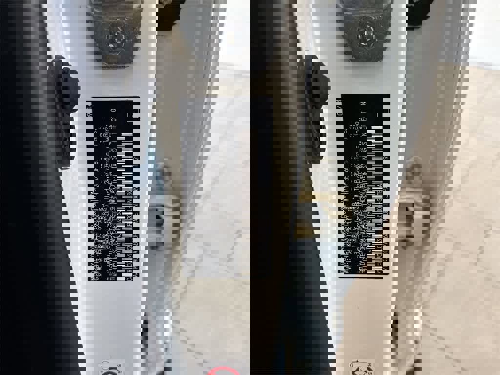 Used 2015 Toyota Land Cruiser image 39