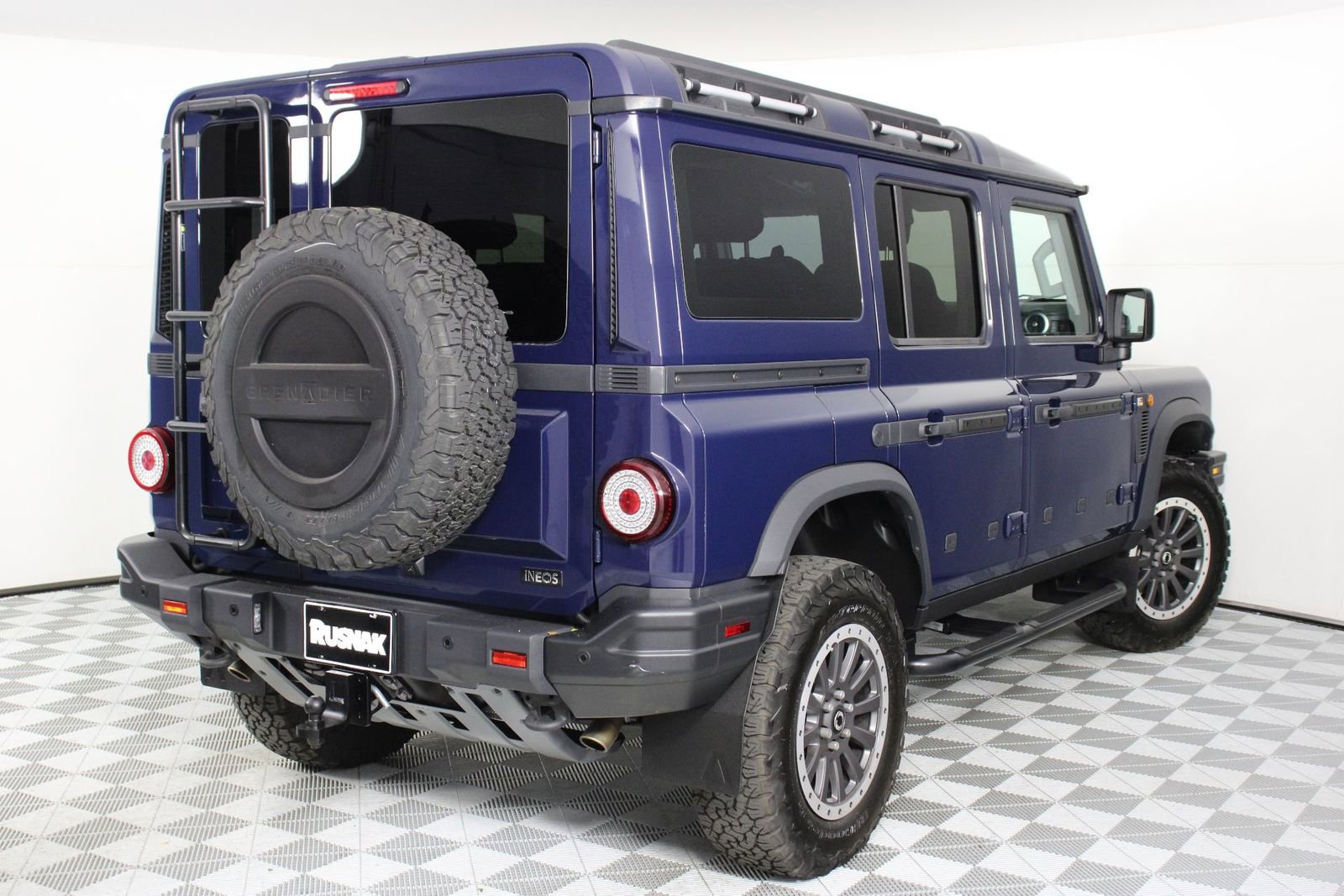 Used 2025 INEOS Grenadier AWD/4WD image 6