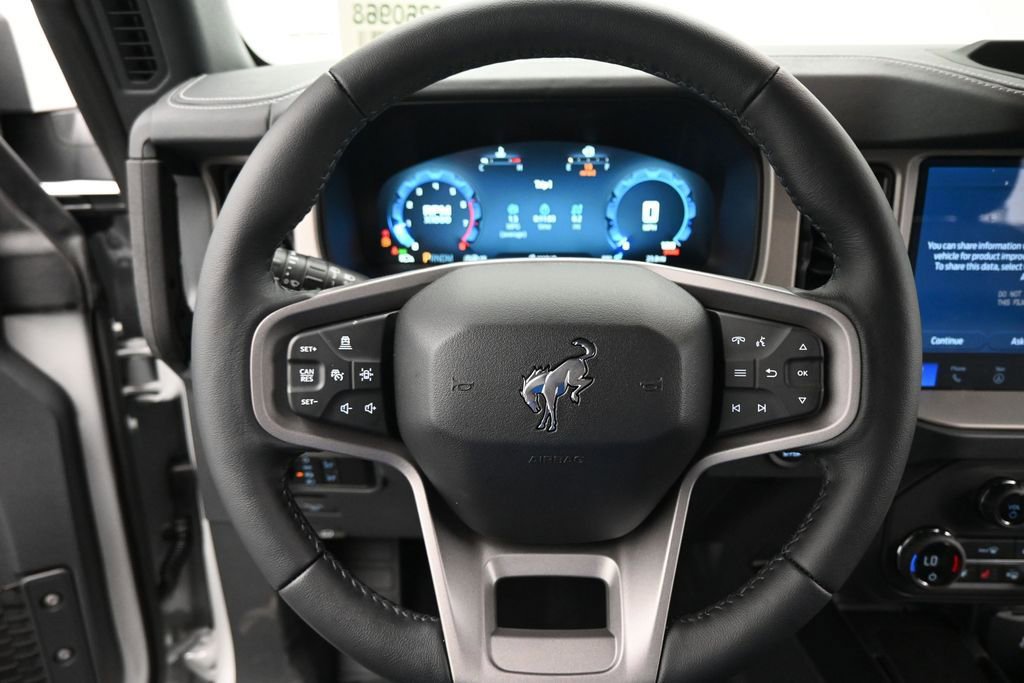 New 2026 Ford Bronco Outer Banks AWD/4WD image 16