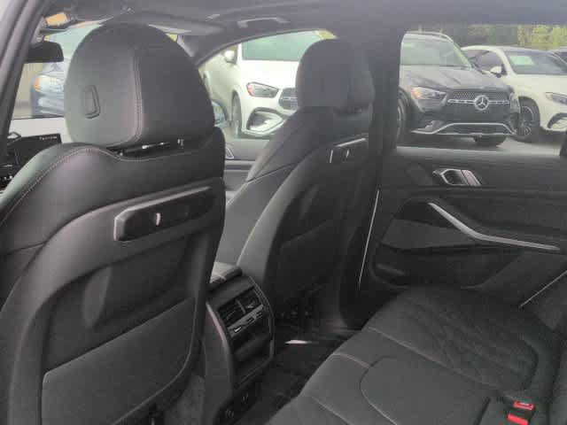Used 2026 BMW X5 xDrive40i AWD/4WD image 18
