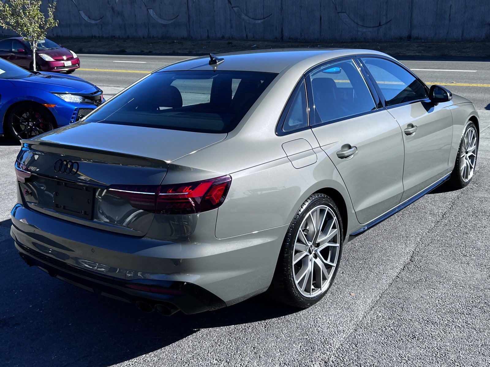 Used 2023 Audi S4 Premium Plus w/ Premium Plus Package AWD/4WD image 6