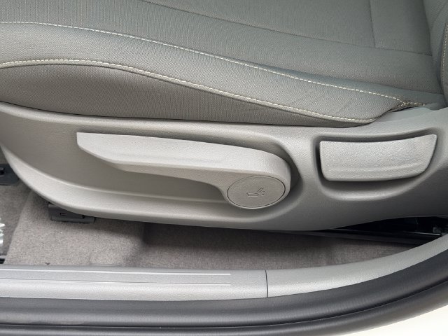 New 2026 Hyundai Elantra SEL Sport FWD image 22