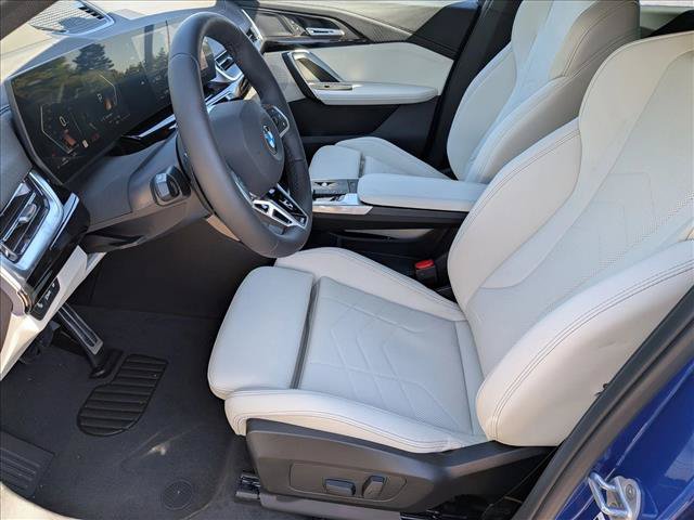 New 2026 BMW X2 xDrive28i w/ Technology Package AWD/4WD image 4
