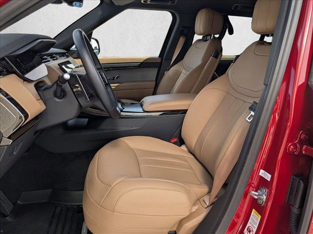 Certified 2025 Land Rover Range Rover Sport SE image 17