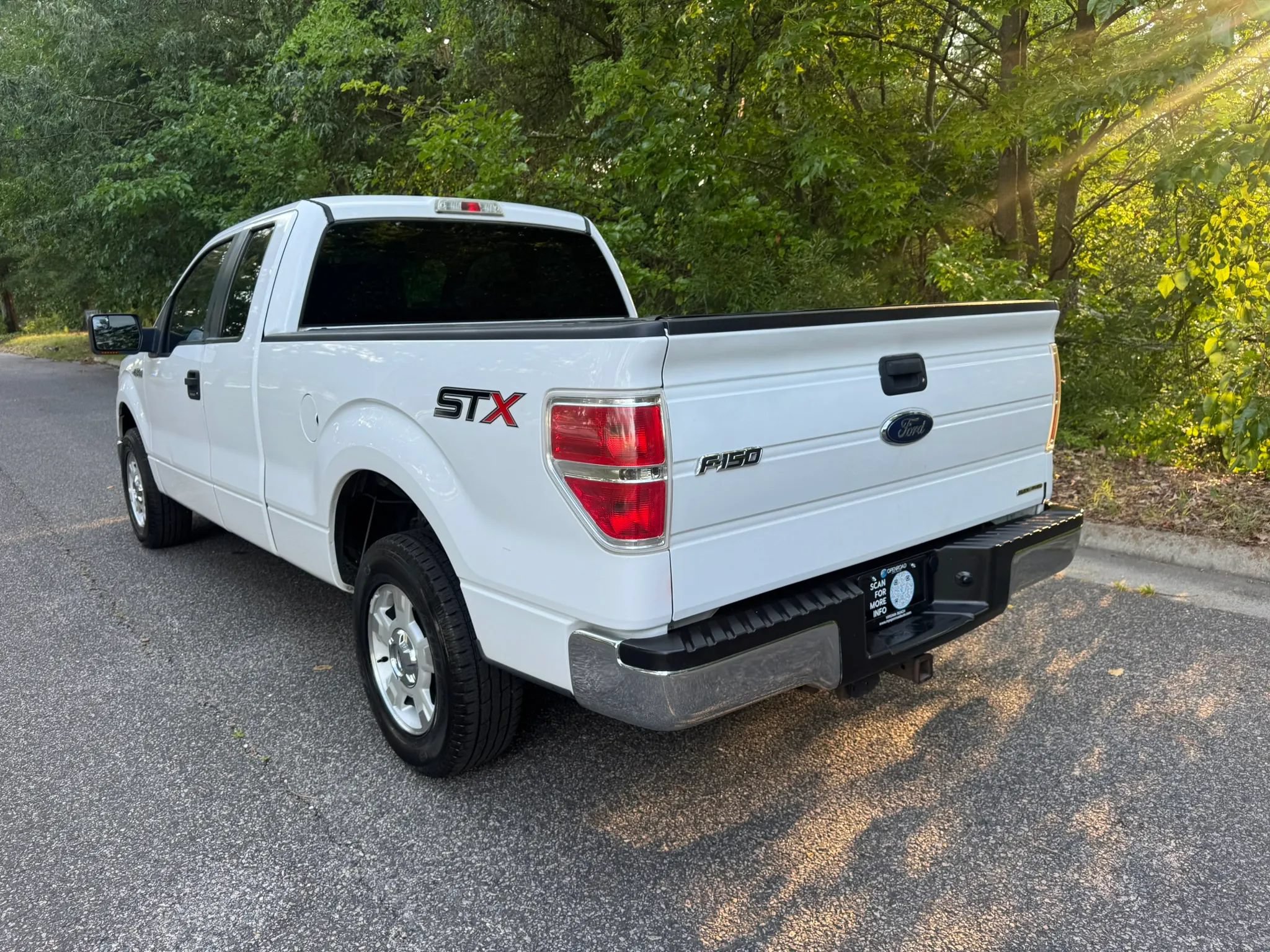Used 2014 Ford F150 XLT w/ Equipment Group 301A Mid RWD image 6