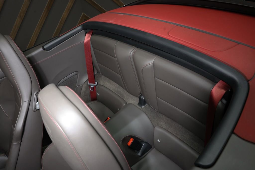 Used 2019 Porsche 911 Turbo image 36