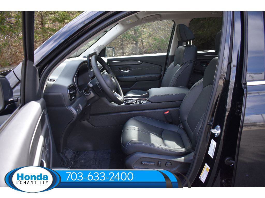 New 2026 Honda Pilot Touring image 28