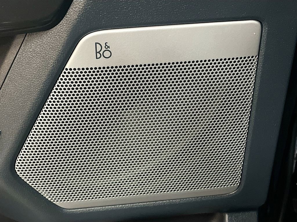 Used 2023 Ford F150 Lariat image 19