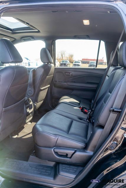 Used 2023 Honda Passport EX-L image 11