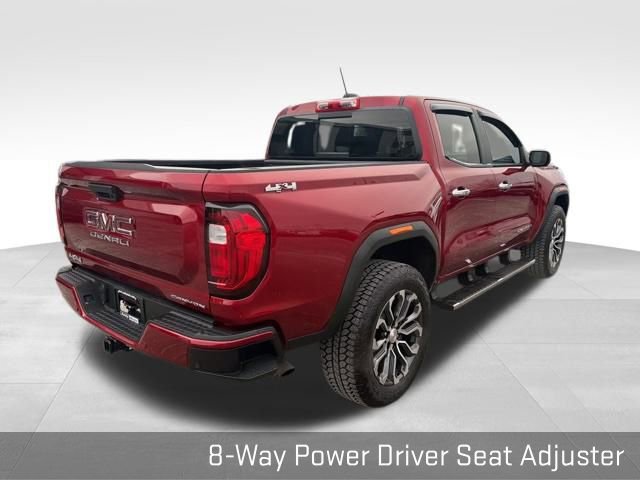 Used 2024 GMC Canyon Denali image 14