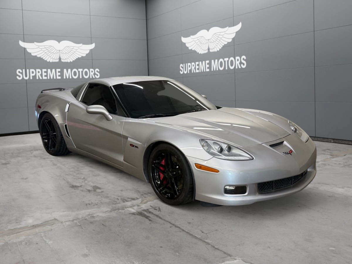 Used 2006 Chevrolet Corvette Z06 w/ Preferred Equipment Group RWD image 7