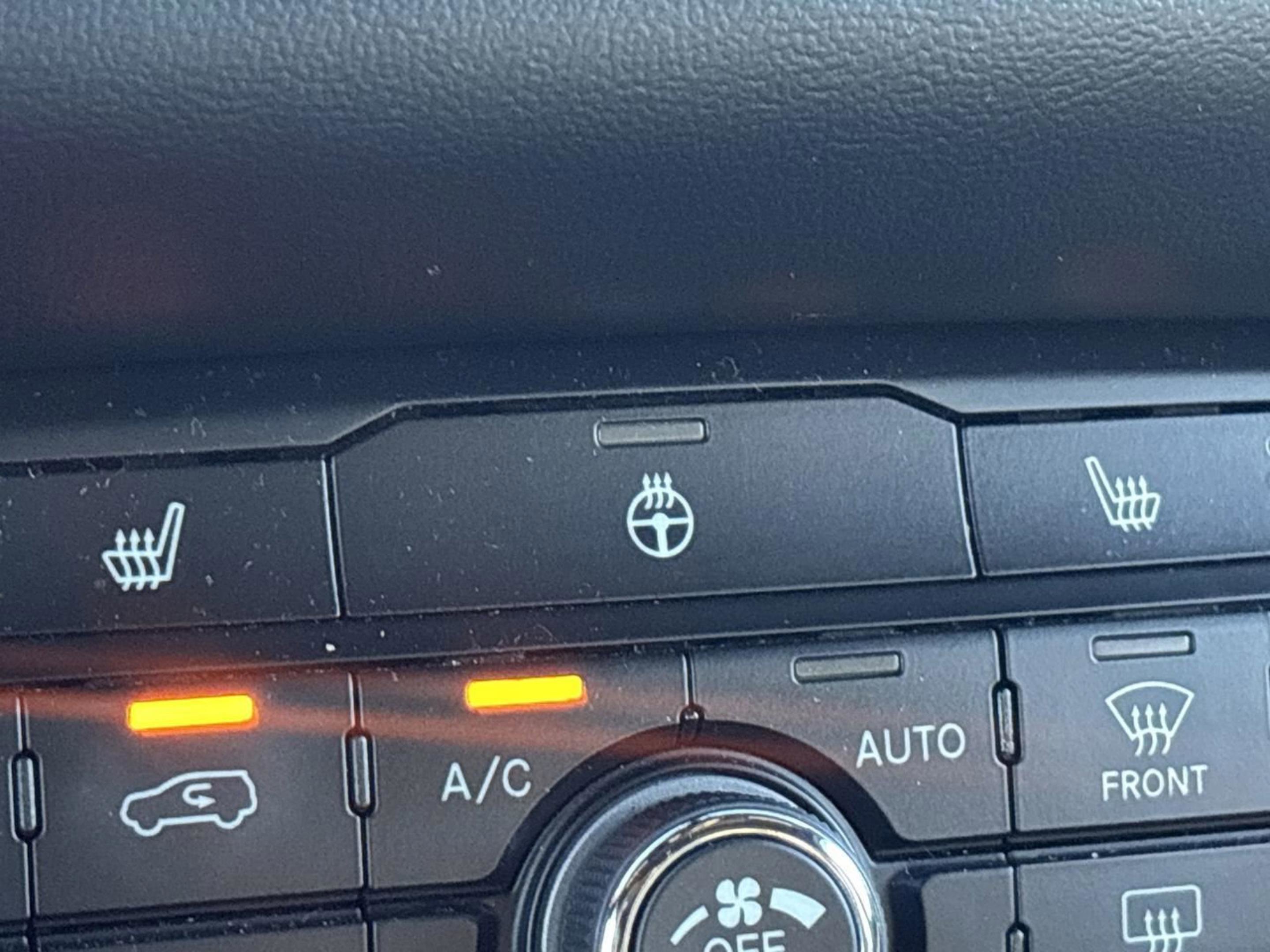 Used 2021 Dodge Durango GT image 25