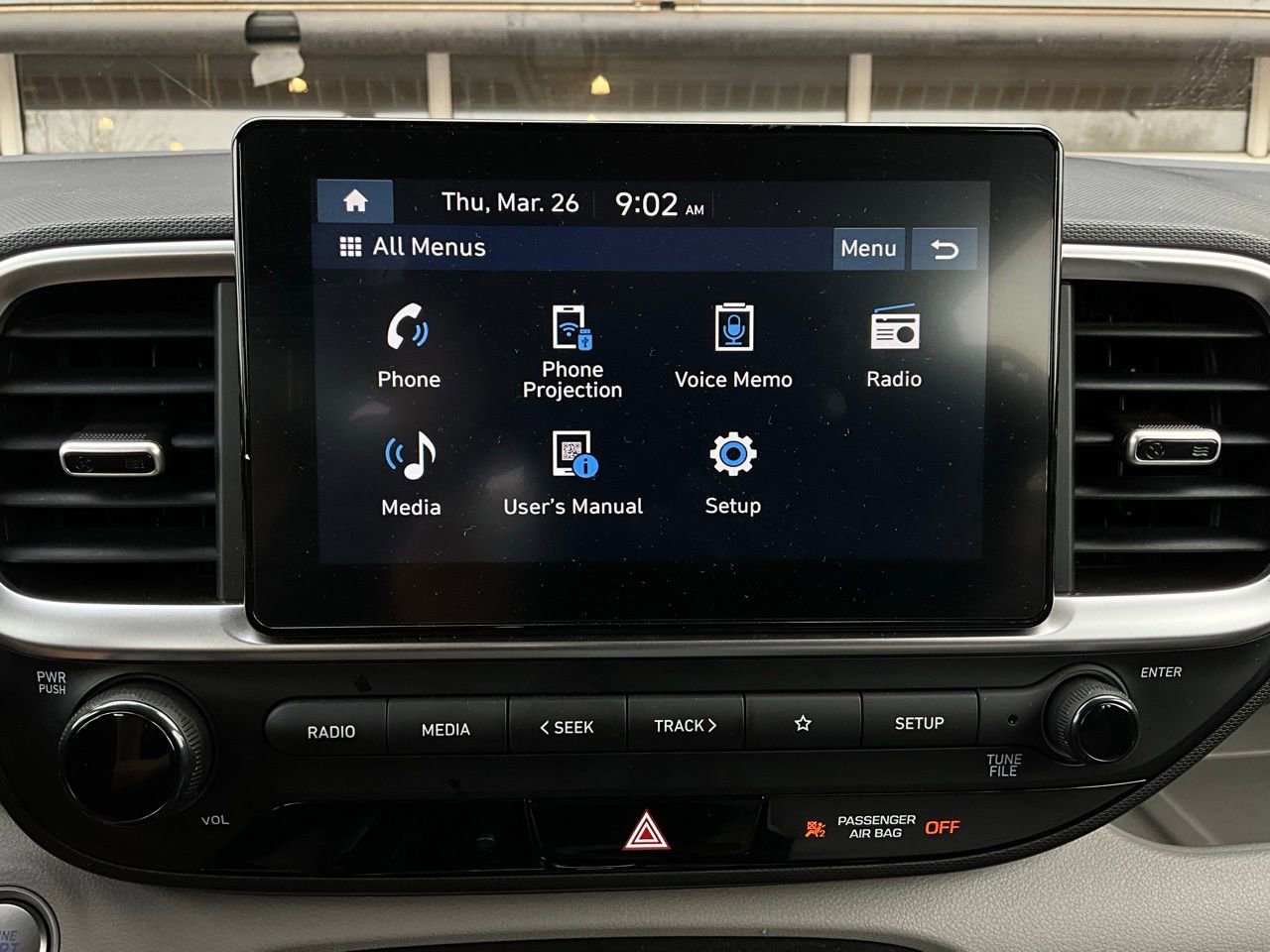 Used 2025 Hyundai Venue SEL image 30