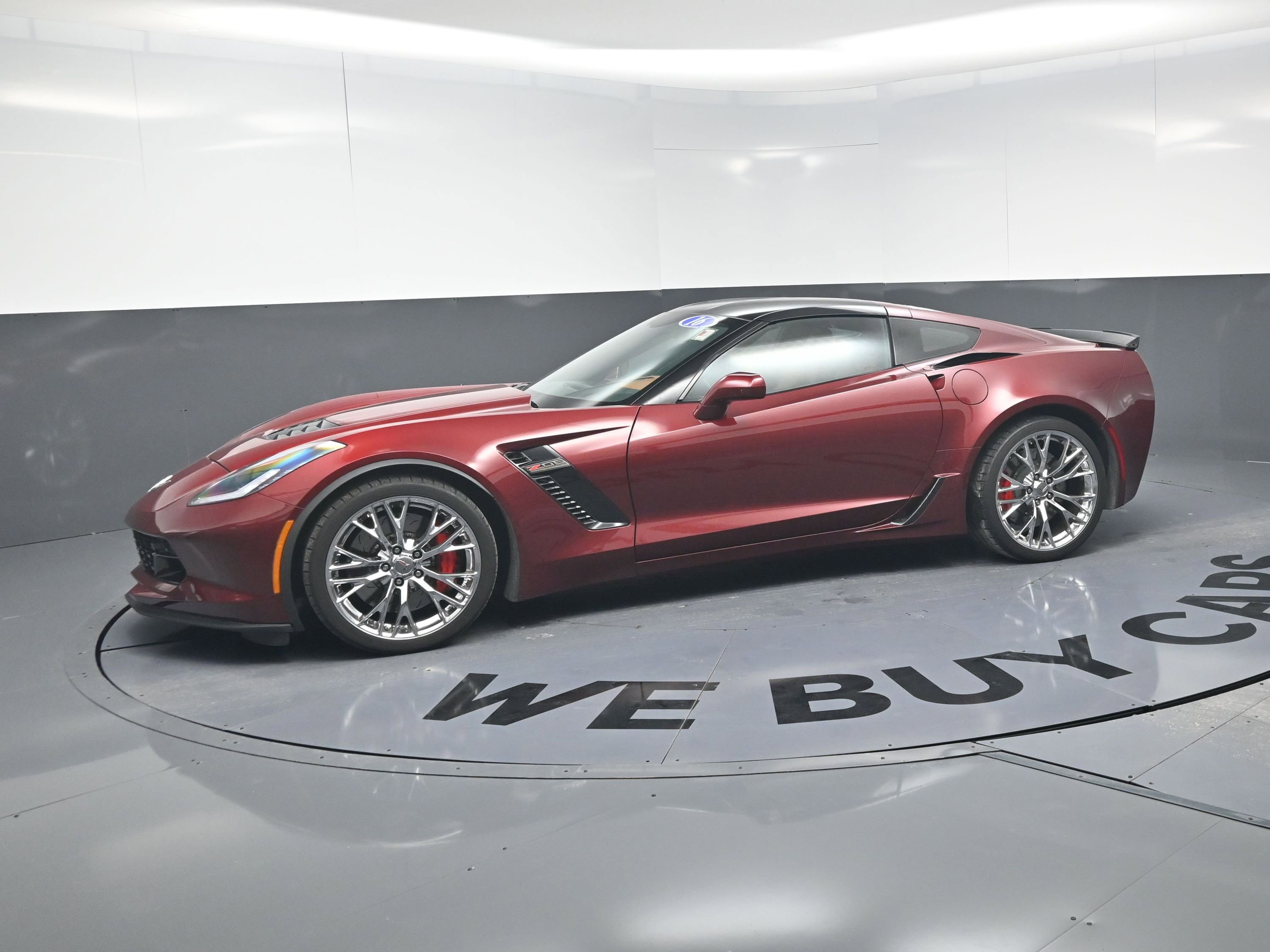 Used 2016 Chevrolet Corvette Z06 w/ 2LZ Preferred Equipment Group image 6
