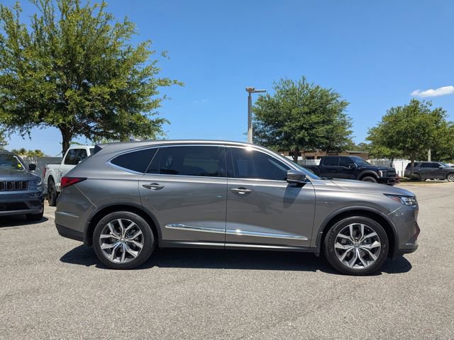 Used 2023 Acura MDX SH-AWD w/ Technology Package image 2