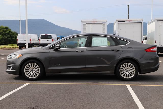 Used 2015 Ford Fusion SE w/ Equipment Group 502A FWD image 4