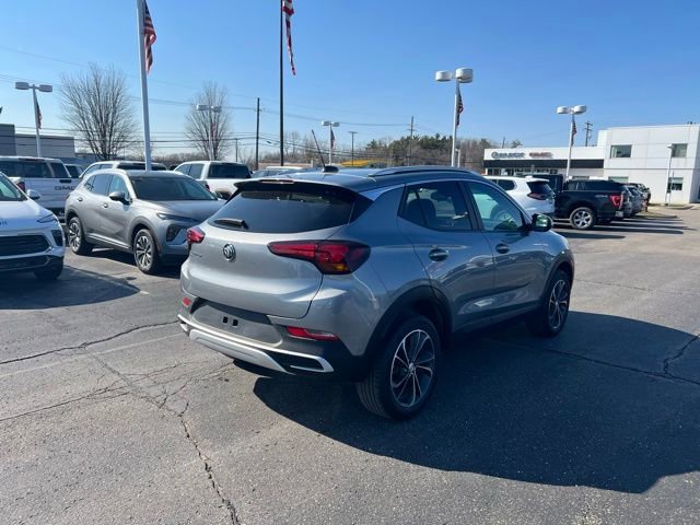 Used 2023 Buick Encore GX Select AWD/4WD image 5