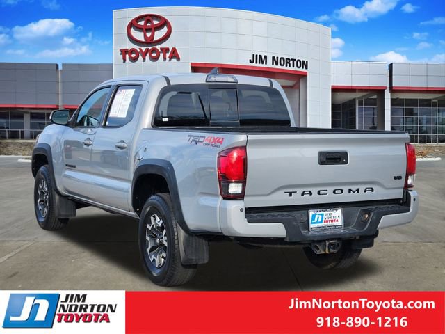 Used 2018 Toyota Tacoma TRD Off-Road image 8