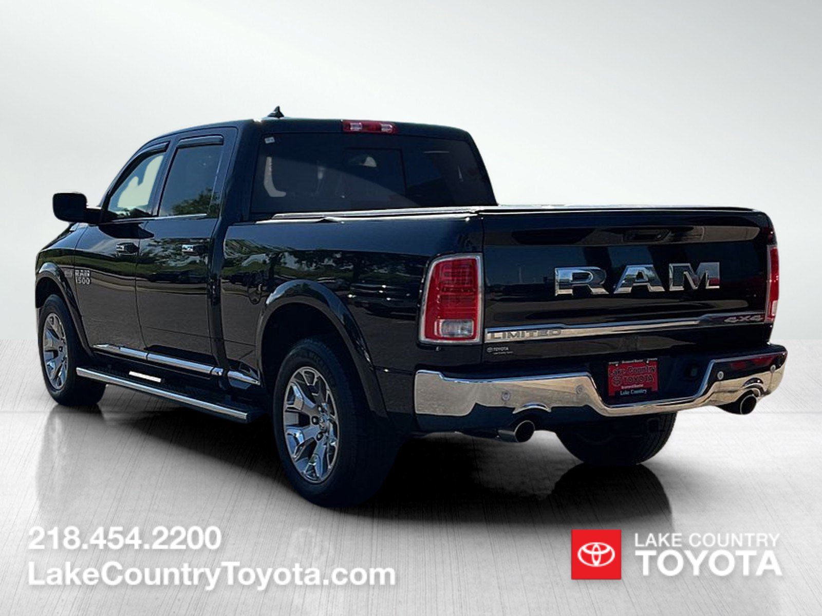 Used 2016 RAM 1500 Limited AWD/4WD image 3