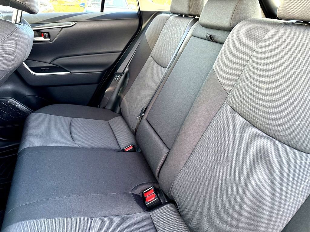 Used 2023 Toyota RAV4 XLE w/ Convenience Package image 27