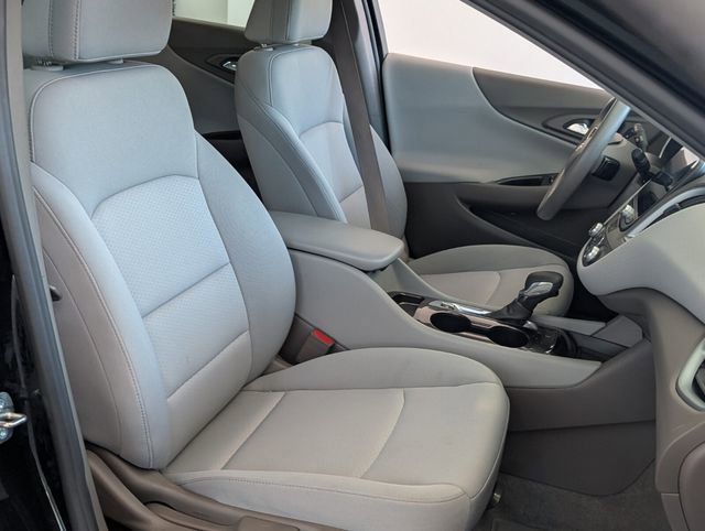 Certified 2023 Chevrolet Malibu LS image 17