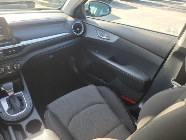 Used 2024 Kia Forte LXS w/ LXS Technology Package FWD image 13