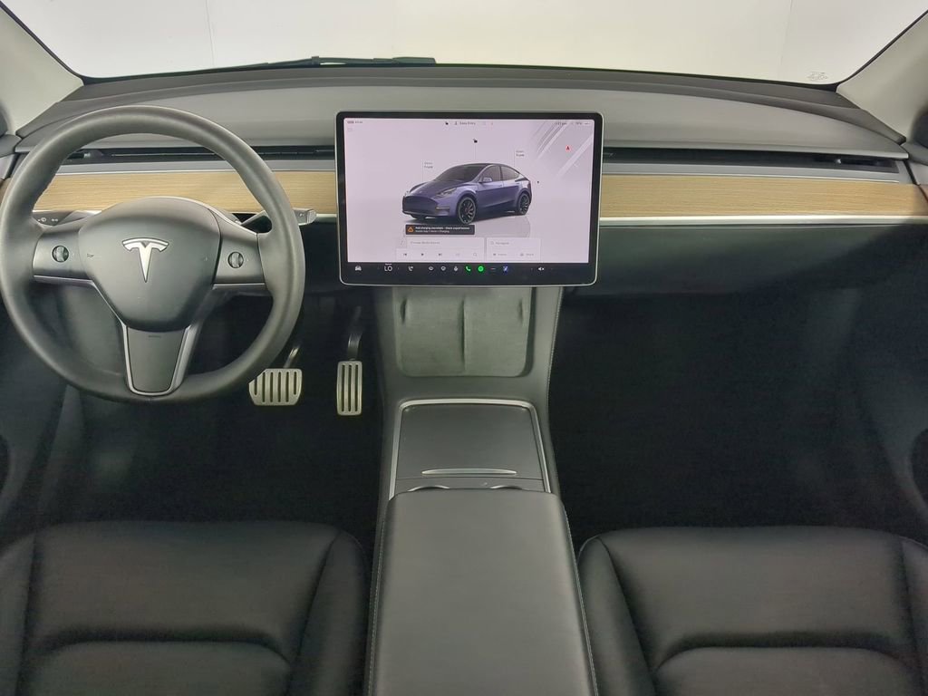 Used 2023 Tesla Model Y Performance image 18
