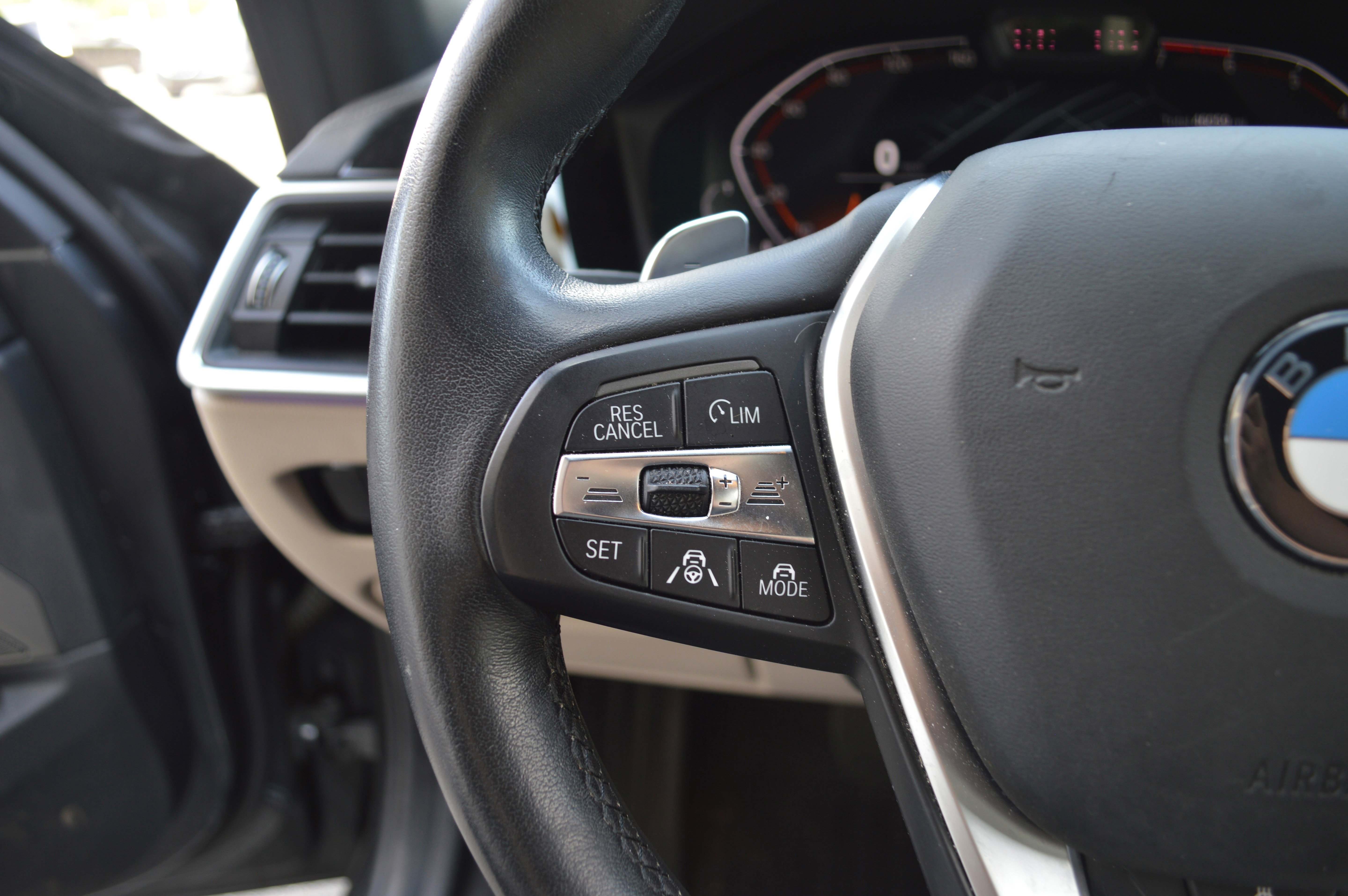 Used 2019 BMW 330i Sedan w/ Premium Package image 15